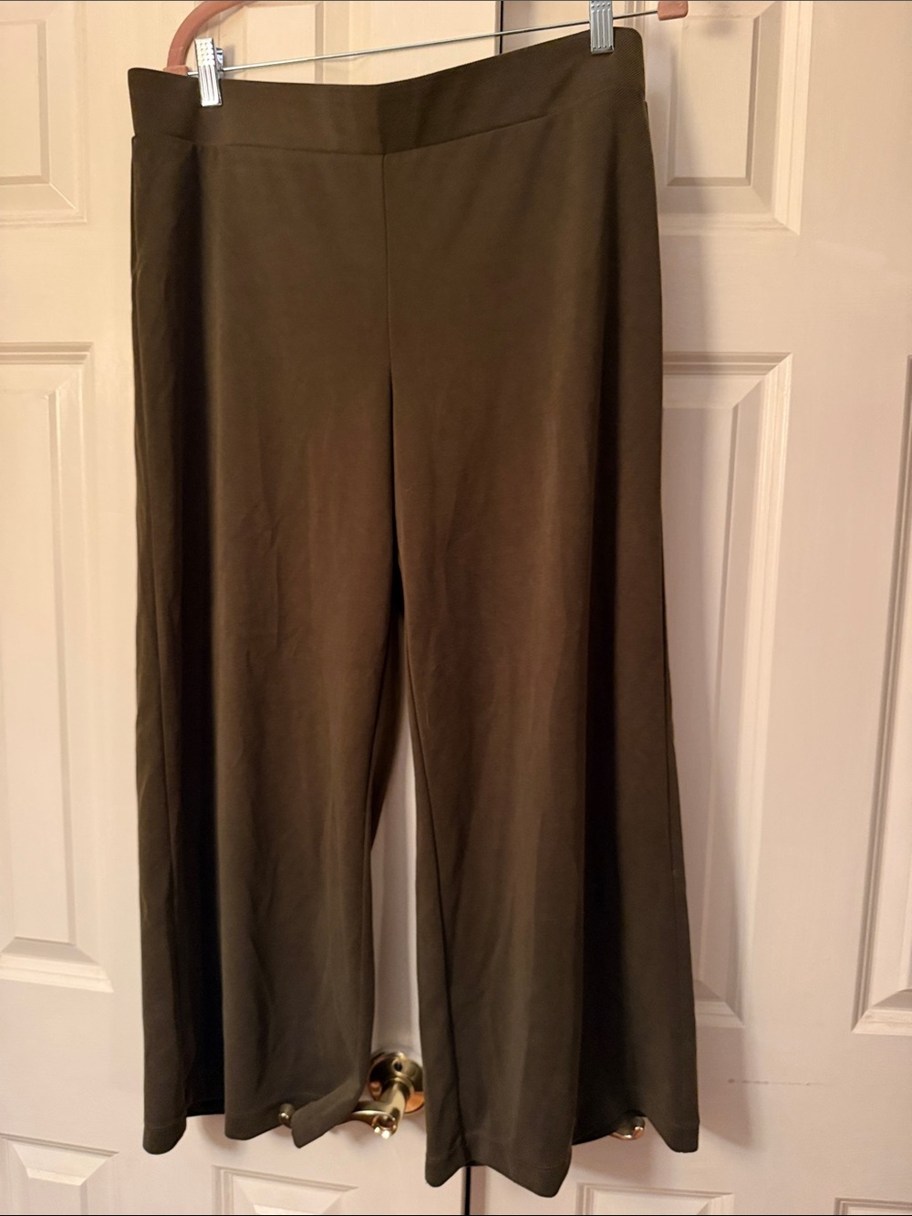 LOFT Wide-Leg Ponte Pants in Olive